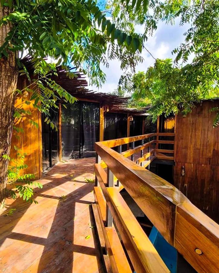Malakai Hostel 툴룸 외부 사진