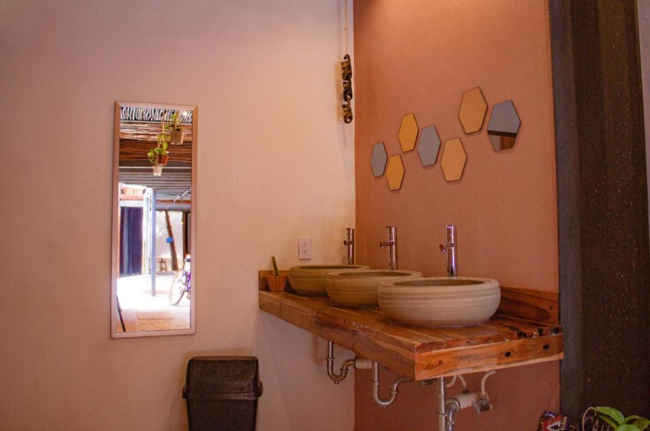 Malakai Hostel 툴룸 외부 사진