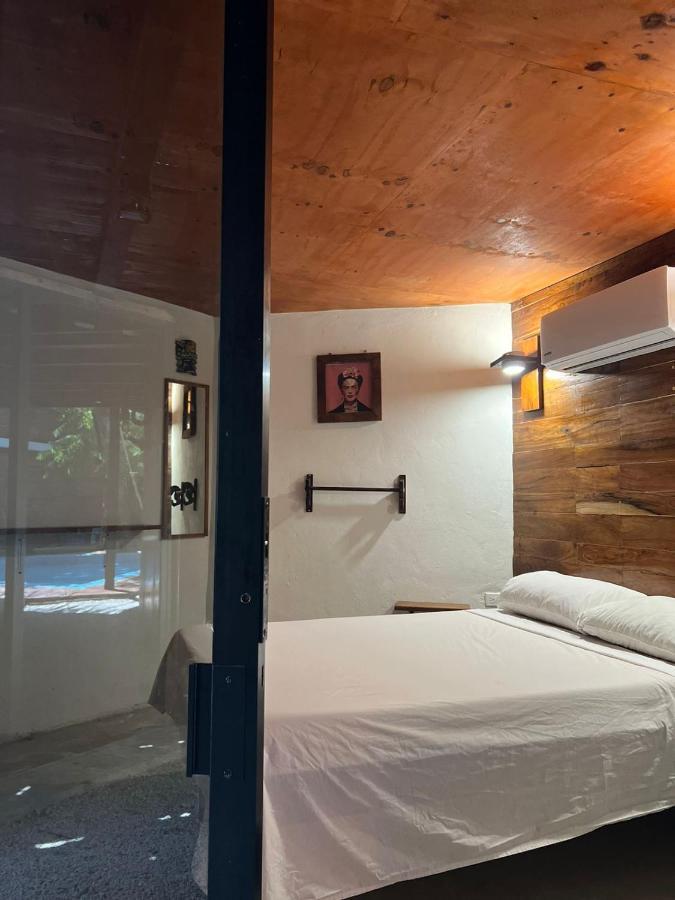 Malakai Hostel 툴룸 외부 사진